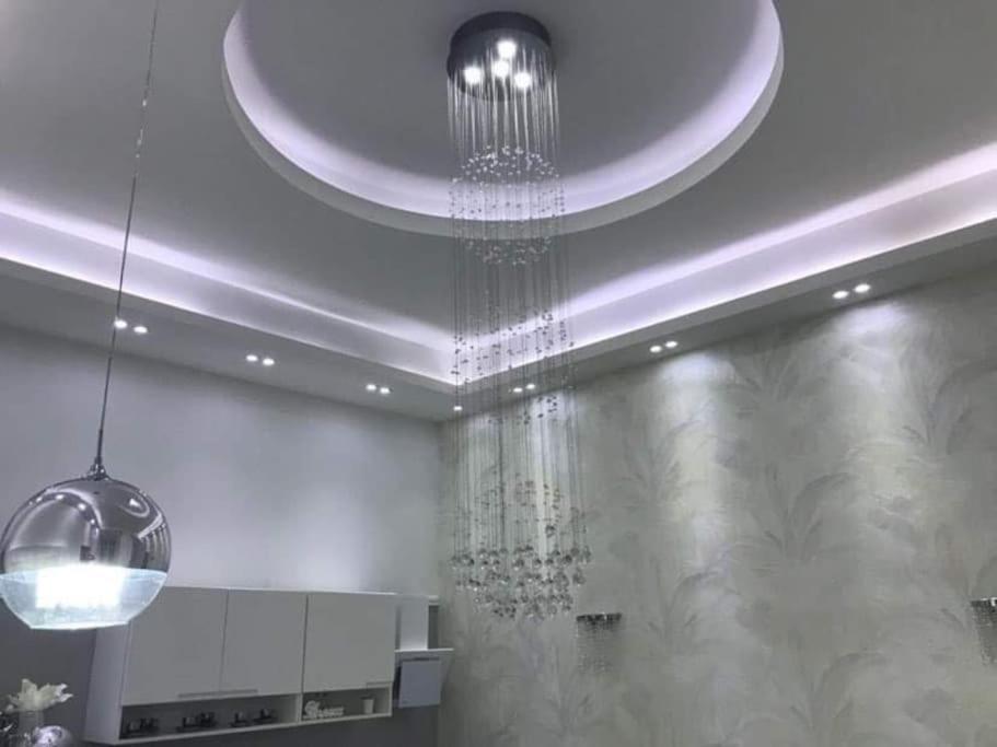 White Luxury Apartment Budapest Exteriör bild